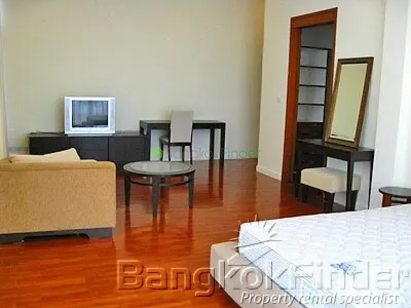 Thanon Pan Sathorn, Sathorn, Sathon, Thailand, 4 Bedroom Bedrooms, 0 ,4 BathroomBathrooms,Penthouse,For Rent,Sathorn Gallery Residences,Thanon Pan Sathorn,64