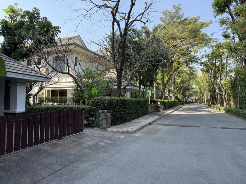 Sukhumvit-Thonglor, Thonglor, Bangkok, Thailand, 4 Bedrooms Bedrooms, 0 ,4 BathroomsBathrooms,House,For Rent,Sukhumvit-Thonglor,254