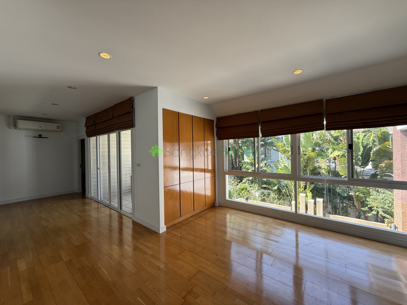 Sukhumvit-Thonglor, Thonglor, Bangkok, Thailand, 4 Bedrooms Bedrooms, 0 ,4 BathroomsBathrooms,House,For Rent,Sukhumvit-Thonglor,254