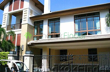 Sukhumvit-Phra Kanong, Phra Khanong, Bangkok, Thailand, 4 Bedrooms Bedrooms, ,5 BathroomsBathrooms,House,For Rent,Sukhumvit-Phra Kanong,270 Sukhumvit-Phra Kanong, Phra Khanong, Bangkok, Thailand, 4 Bedrooms Bedrooms, ,5 BathroomsBathrooms,House,For Rent,Sukhumvit-Phra Kanong,270