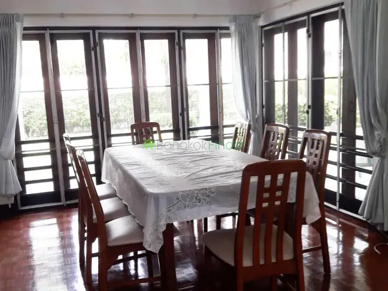 Sukhumvit-Ekamai, Ekamai, Ekamai, Thailand, 5 Bedroom Bedrooms, 0 ,7 BathroomBathrooms,House,For Rent,Sukhumvit-Ekamai,286