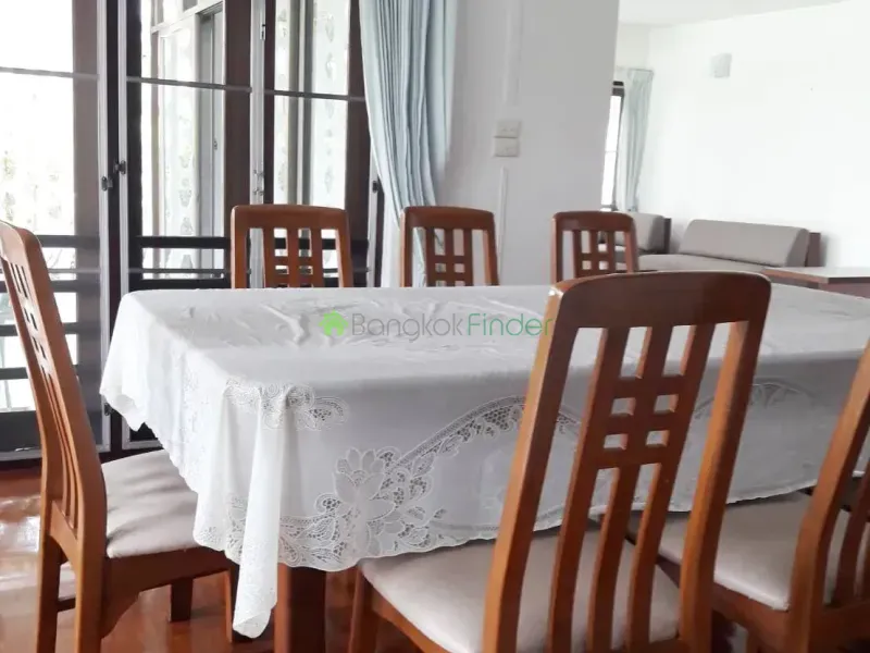 Sukhumvit-Ekamai, Ekamai, Ekamai, Thailand, 5 Bedroom Bedrooms, 0 ,7 BathroomBathrooms,House,For Rent,Sukhumvit-Ekamai,286