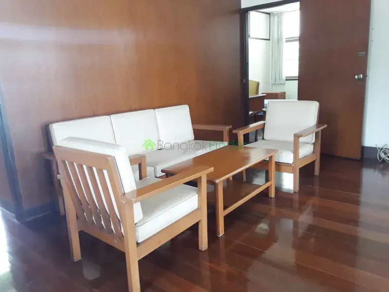 Sukhumvit-Ekamai, Ekamai, Ekamai, Thailand, 5 Bedroom Bedrooms, 0 ,7 BathroomBathrooms,House,For Rent,Sukhumvit-Ekamai,286