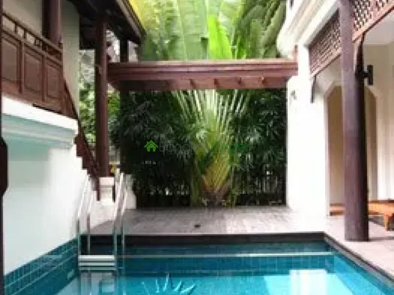 Sukhumvit-Ekamai, Ekamai, Ekamai, Thailand, 4 Bedroom Bedrooms, 0 ,4 BathroomBathrooms,Villa,For Rent,Baan Sukjai,Sukhumvit-Ekamai,292