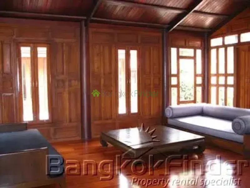 Sukhumvit-Ekamai, Ekamai, Ekamai, Thailand, 4 Bedroom Bedrooms, 0 ,4 BathroomBathrooms,Villa,For Rent,Baan Sukjai,Sukhumvit-Ekamai,292