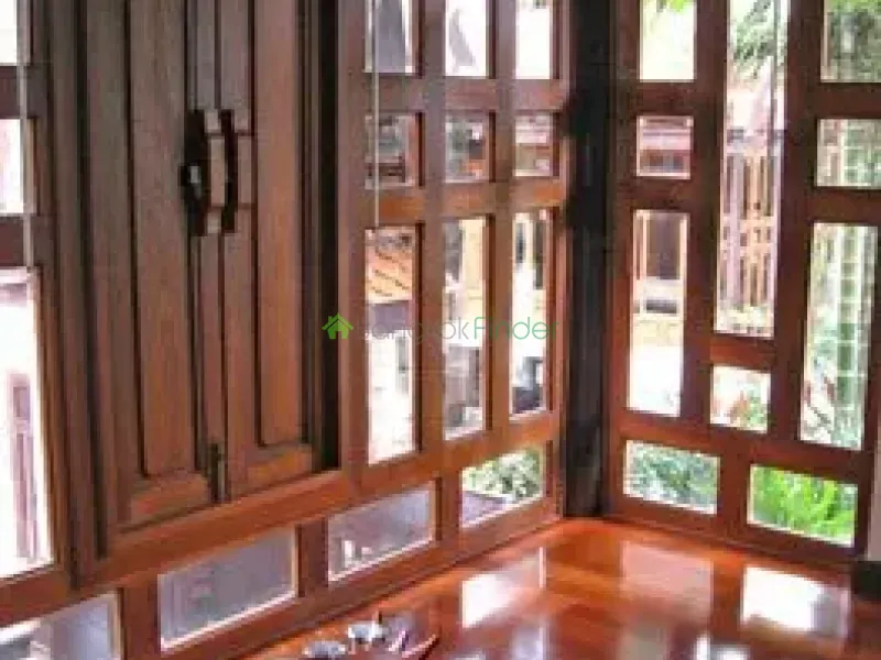 Sukhumvit-Ekamai, Ekamai, Ekamai, Thailand, 4 Bedroom Bedrooms, 0 ,4 BathroomBathrooms,Villa,For Rent,Baan Sukjai,Sukhumvit-Ekamai,292