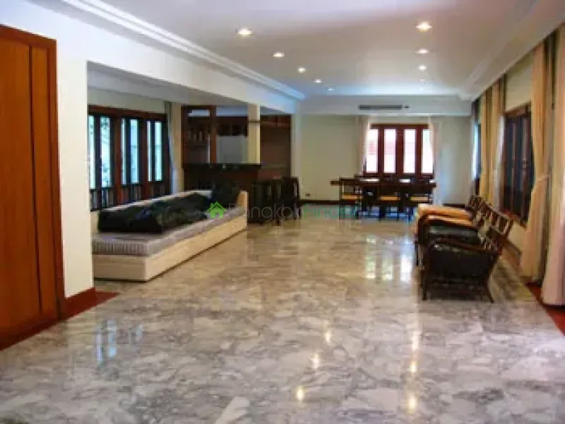 Sukhumvit-Phrom Phong, Phrom Phong, Phrom Phong, Thailand, 4 Bedroom Bedrooms, 0 ,6 BathroomBathrooms,Villa,For Rent,House#18,Sukhumvit-Phrom Phong,321