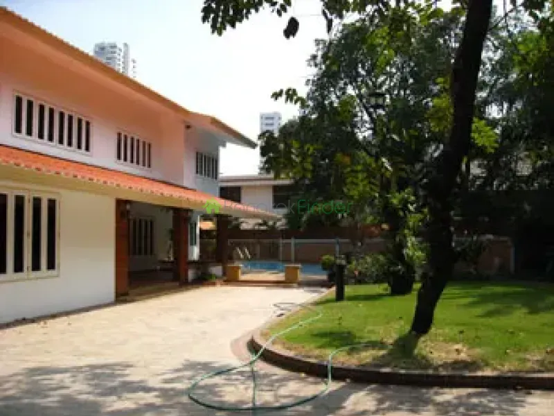 Sukhumvit-Phrom Phong, Phrom Phong, Phrom Phong, Thailand, 4 Bedroom Bedrooms, 0 ,6 BathroomBathrooms,Villa,For Rent,House#18,Sukhumvit-Phrom Phong,321