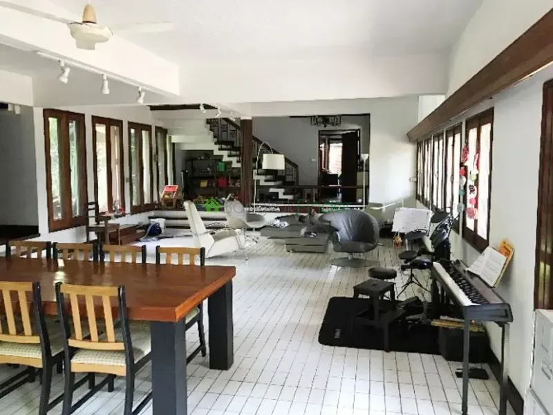 Sukhumvit-Phrom Phong, Phrom Phong, Phrom Phong, Thailand, 4 Bedroom Bedrooms, 0 ,5 BathroomBathrooms,House,For Rent,Sukhumvit-Phrom Phong,410