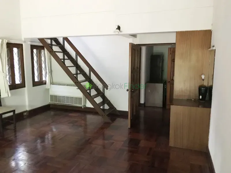 Sukhumvit-Phrom Phong, Phrom Phong, Phrom Phong, Thailand, 4 Bedroom Bedrooms, 0 ,5 BathroomBathrooms,House,For Rent,Sukhumvit-Phrom Phong,410