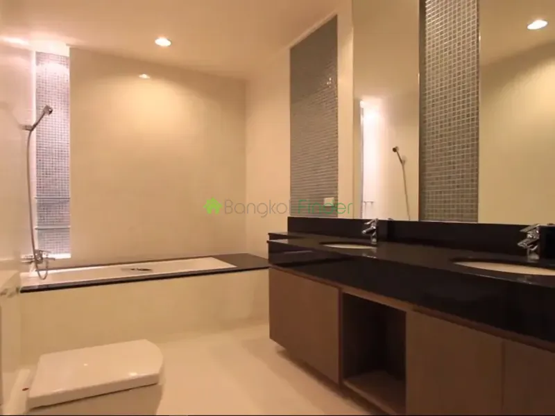 Sathorn, Sathorn, Sathon, Thailand, 4 Bedroom Bedrooms, 0 ,4 BathroomBathrooms,Apartment,For Rent,Baan Suanplu,Sathorn,452