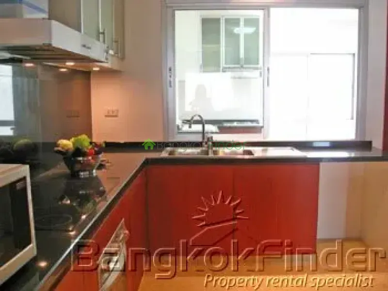 Ploenchit-Chidlom, Ploenchit, Ploenchit-Chidlom, Thailand, 4 Bedroom Bedrooms, 0 ,4 BathroomBathrooms,Apartment,For Rent,Royal Residence Park,Ploenchit-Chidlom,474