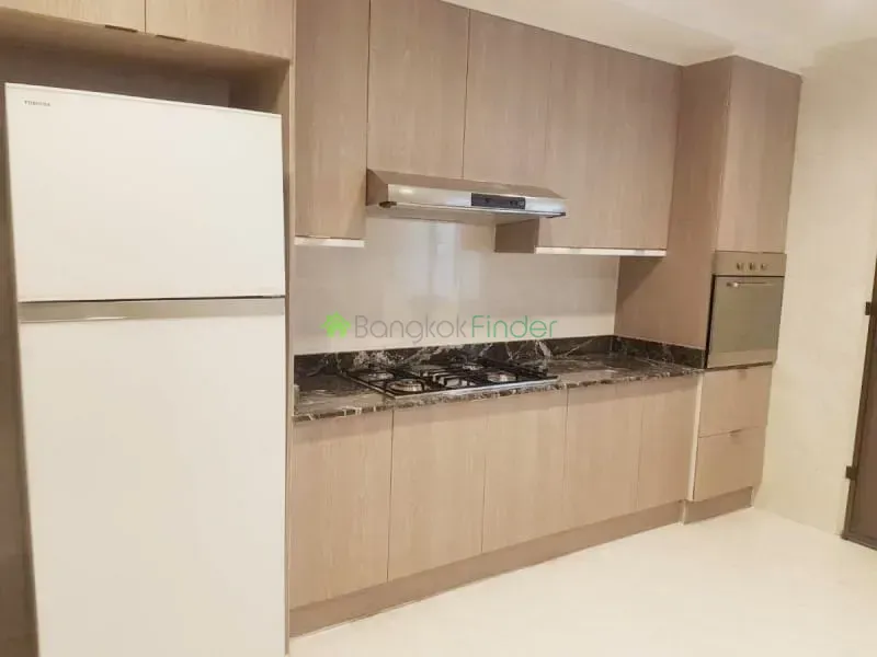 Sukhumvit-Phrom Phong, Phrom Phong, Phrom Phong, Thailand, 4 Bedroom Bedrooms, 0 ,5 BathroomBathrooms,Apartment,For Rent,Raj Mansion,Sukhumvit-Phrom Phong,499
