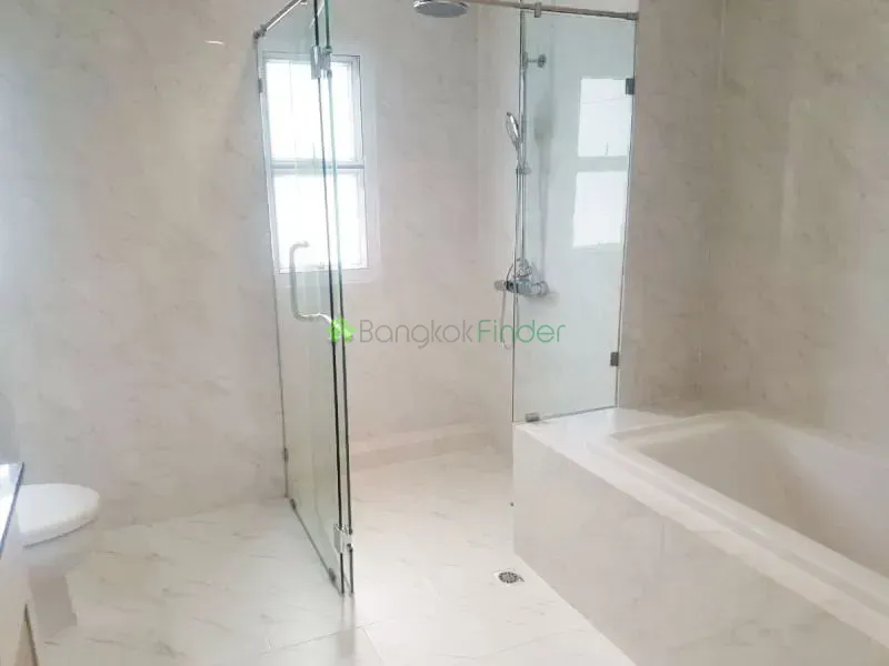 Sukhumvit-Phrom Phong, Phrom Phong, Phrom Phong, Thailand, 4 Bedroom Bedrooms, 0 ,5 BathroomBathrooms,Apartment,For Rent,Raj Mansion,Sukhumvit-Phrom Phong,499