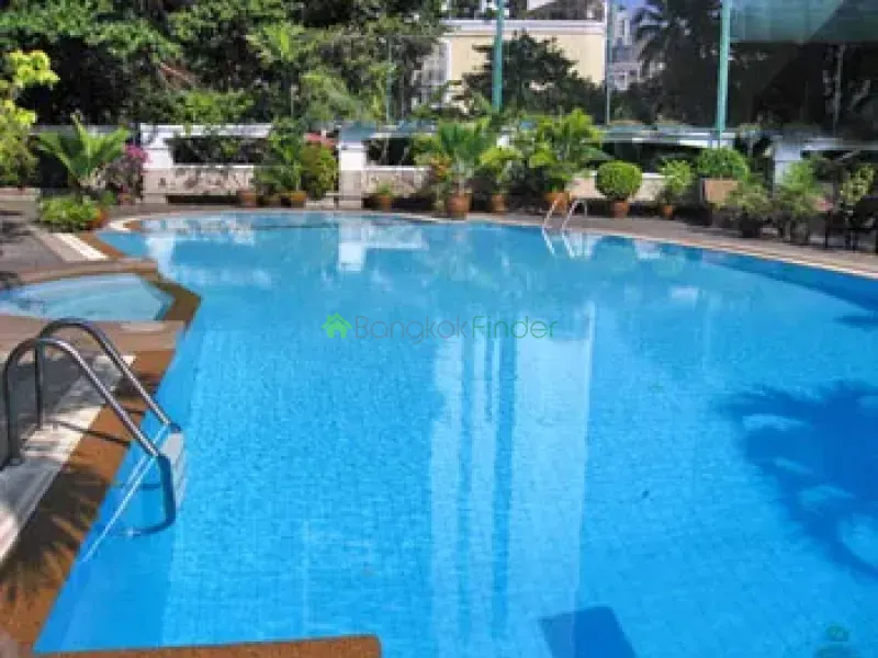 Sukhumvit-Phrom Phong, Phrom Phong, Phrom Phong, Thailand, 4 Bedroom Bedrooms, 0 ,5 BathroomBathrooms,Apartment,For Rent,Raj Mansion,Sukhumvit-Phrom Phong,499