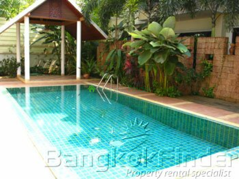 Sathorn, Sathorn, Sathon, Thailand, 4 Bedroom Bedrooms, 0 ,4 BathroomBathrooms,House,For Rent,Sathorn,541