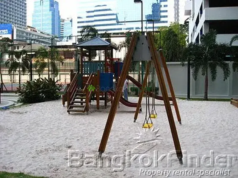 Sukhumvit-Asoke, Asoke, Asoke, Thailand, 4 Bedroom Bedrooms, 0 ,5 BathroomBathrooms,Apartment,For Rent,Prasanmitr Thani,Sukhumvit-Asoke,545