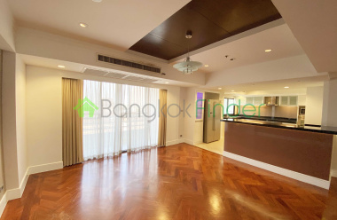 Sukhumvit-Phrom Phong, Phrom Phong, Bangkok, Thailand, 4 Bedrooms Bedrooms, ,5 BathroomsBathrooms,Condo,For Rent,Phirom Gardens,Sukhumvit-Phrom Phong,621