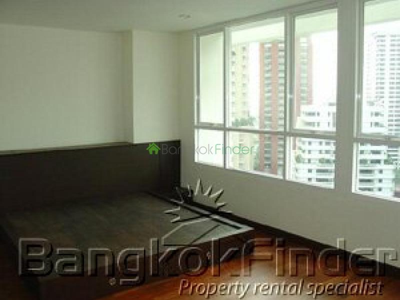 Ploenchit-Chidlom, Ploenchit, Ploenchit-Chidlom, Thailand, 2 Bedroom Bedrooms, 0 ,2 BathroomBathrooms,Condo,For Rent,Urbana Langsuan,Ploenchit-Chidlom,1197