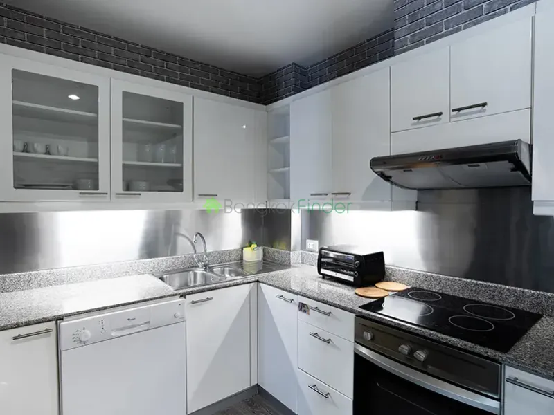 Ploenchit-Chidlom, Ploenchit, Ploenchit-Chidlom, Thailand, 3 Bedroom Bedrooms, 0 ,4 BathroomBathrooms,Apartment,For Rent,Benviar Tonson,Ploenchit-Chidlom,1582