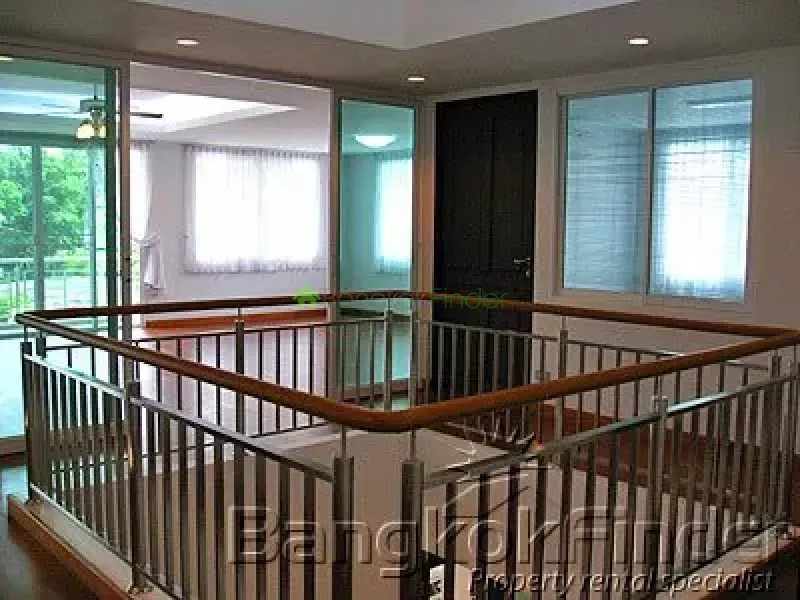Sukhumvit-Phrom Phong, Phrom Phong, Phrom Phong, Thailand, 4 Bedroom Bedrooms, 0 ,5 BathroomBathrooms,House,For Rent,Sukhumvit-Phrom Phong,1624