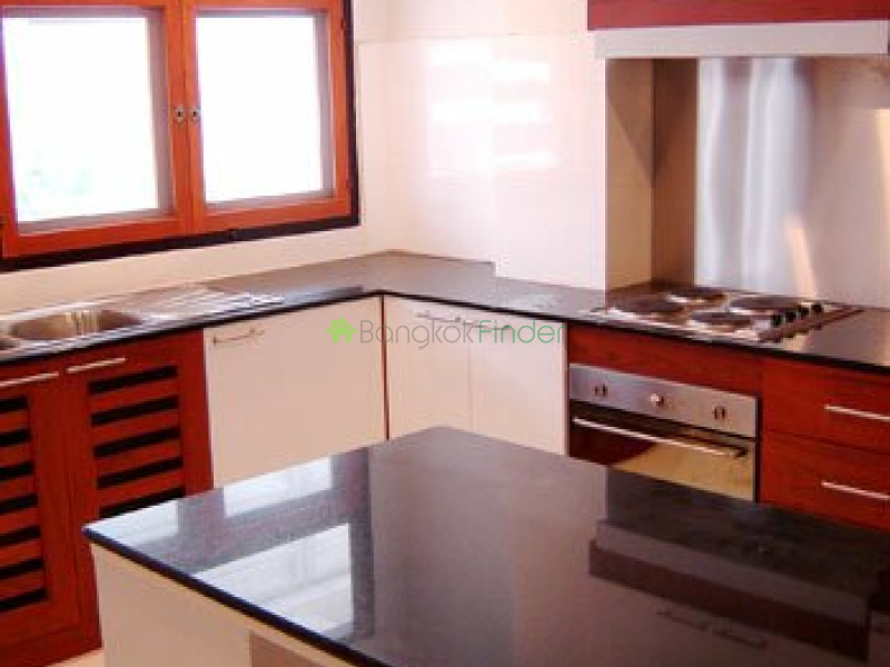 Sathorn, Sathorn, Sathon, Thailand, 4 Bedroom Bedrooms, 0 ,3 BathroomBathrooms,Apartment,For Rent,Niti Court,Sathorn,1688