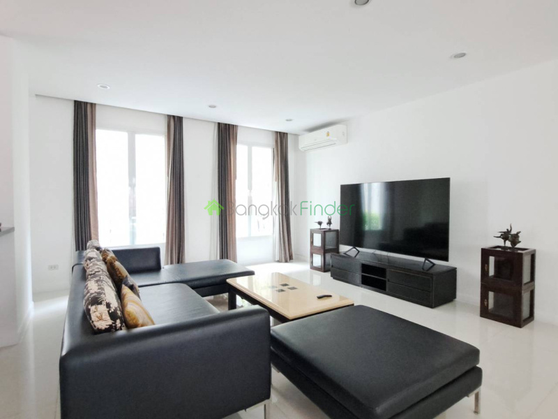 Sukhumvit-Asoke, Asoke, Bangkok, Thailand, 4 Bedrooms Bedrooms, ,5 BathroomsBathrooms,Condo,For Rent,The Verandah,Sukhumvit-Asoke,1822