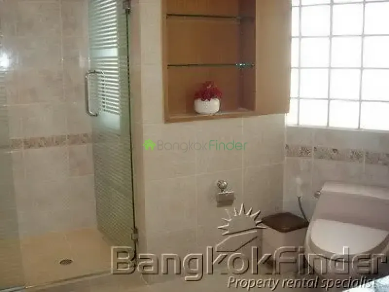 Sukhumvit-Asoke, Asoke, Asoke, Thailand, 4 Bedroom Bedrooms, 0 ,4 BathroomBathrooms,Condo,For Rent,Arunroj Tower,Sukhumvit-Asoke,1883