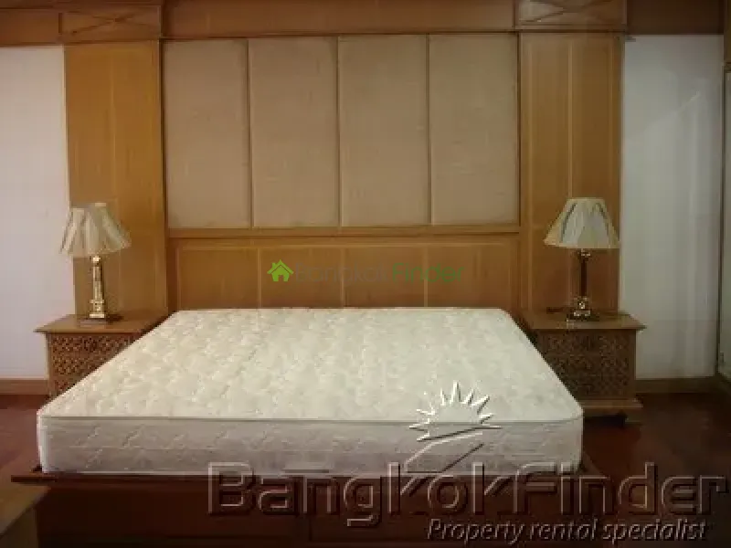 Sukhumvit-Asoke, Asoke, Asoke, Thailand, 4 Bedroom Bedrooms, 0 ,4 BathroomBathrooms,Condo,For Rent,Arunroj Tower,Sukhumvit-Asoke,1883