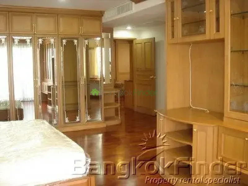 Sukhumvit-Asoke, Asoke, Asoke, Thailand, 4 Bedroom Bedrooms, 0 ,4 BathroomBathrooms,Condo,For Rent,Arunroj Tower,Sukhumvit-Asoke,1883