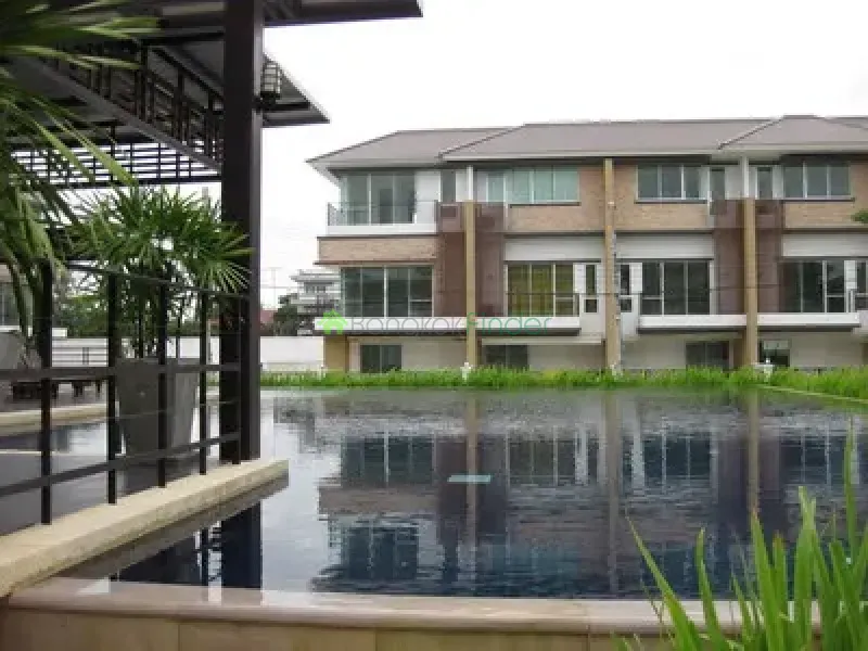 Bangna-Srinakarin, Bangna-Srinakarin, Bangna-Srinakarin, Thailand, 4 Bedroom Bedrooms, 0 ,4 BathroomBathrooms,Town House,For Rent,Bangna-Srinakarin,2010