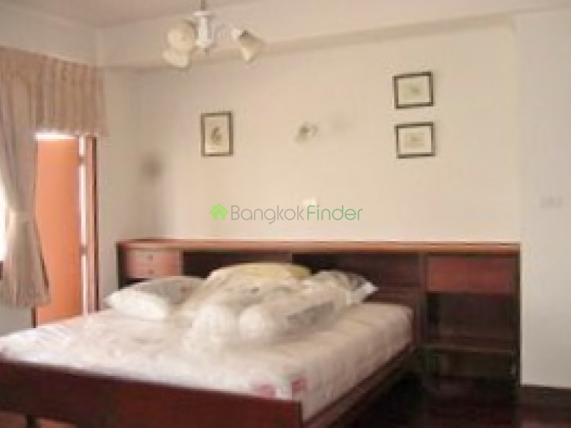 Sukhumvit-Thonglor, Thonglor, Thonglor, Thailand, 3 Bedroom Bedrooms, 0 ,2 BathroomBathrooms,Apartment,For Rent,P.K. House,Sukhumvit-Thonglor,2023