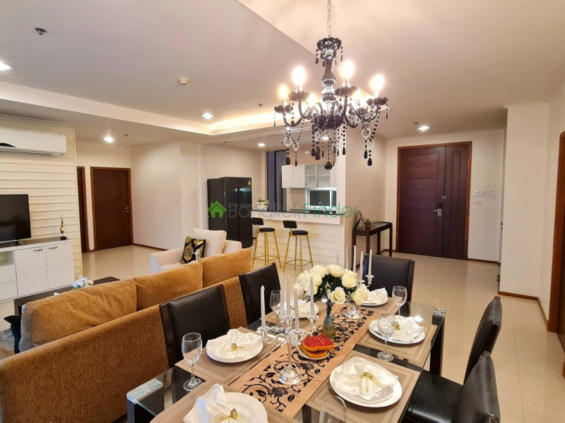 Sukhumvit-Phrom Phong, Phrom Phong, Bangkok, Thailand, 3 Bedrooms Bedrooms, 0 ,4 BathroomsBathrooms,Condo,For Rent,Piyathip Place,Sukhumvit-Phrom Phong,2038