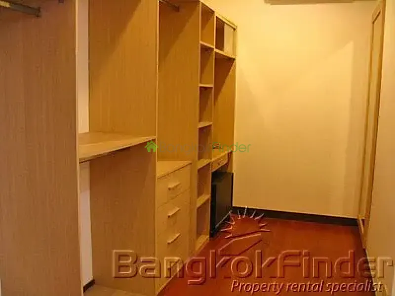 Sukhumvit-Thonglor, Thonglor, Thonglor, Thailand, 3 Bedroom Bedrooms, 0 ,4 BathroomBathrooms,Villa,For Rent,Compound Suk 53,Sukhumvit-Thonglor,2112