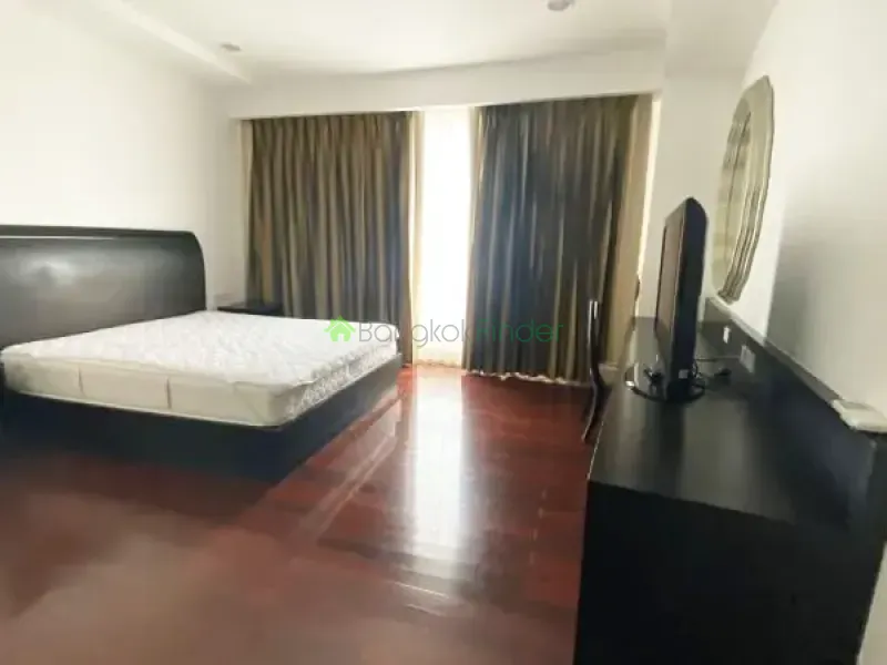 Rajadamri, Rajadamri, Rajadamri, Thailand, 3 Bedroom Bedrooms, 0 ,2 BathroomBathrooms,Condo,For Rent,Baan Rachprasong,Rajadamri,2359
