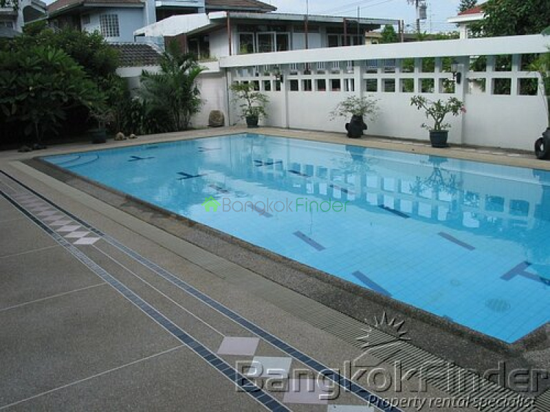 Ramkhamhaeng, Ramkhamhaeng, Ramkhamhaeng, Thailand, 4 Bedroom Bedrooms, 0 ,4 BathroomBathrooms,House,For Rent,Ramkhamhaeng,2452