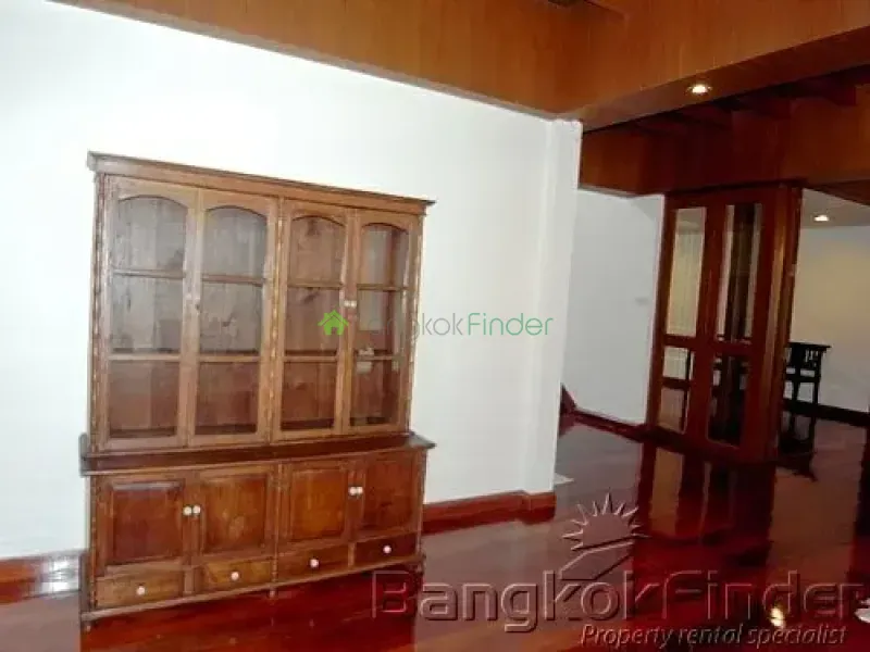 Sukhumvit-Ekamai, Ekamai, Ekamai, Thailand, 3 Bedroom Bedrooms, 0 ,3 BathroomBathrooms,Villa,For Rent,House#66/4 Ekamai 22,Sukhumvit-Ekamai,2710