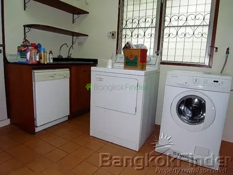 Sukhumvit-Ekamai, Ekamai, Ekamai, Thailand, 3 Bedroom Bedrooms, 0 ,3 BathroomBathrooms,Villa,For Rent,House#66/4 Ekamai 22,Sukhumvit-Ekamai,2710