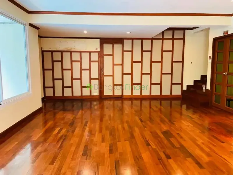 Sukhumvit-Asoke, Asoke, Asoke, Thailand, 3 Bedroom Bedrooms, 0 ,4 BathroomBathrooms,House,For Rent,Sukhumvit-Asoke,2746