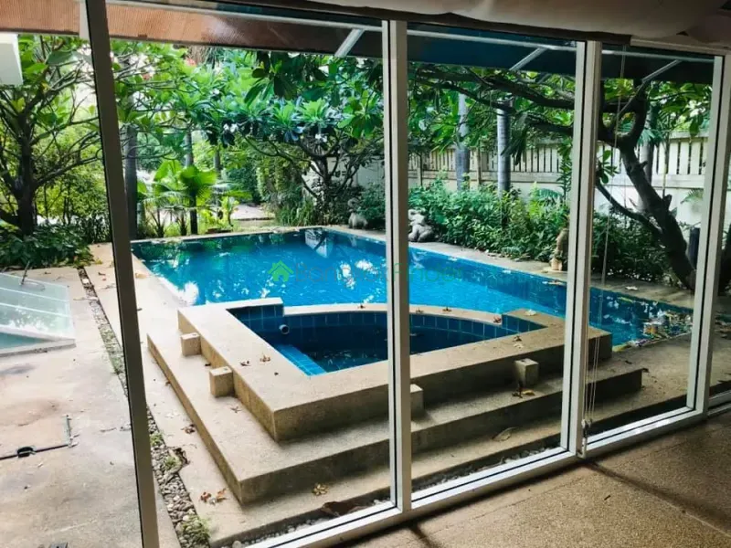 Sukhumvit-Asoke, Asoke, Asoke, Thailand, 3 Bedroom Bedrooms, 0 ,4 BathroomBathrooms,House,For Rent,Sukhumvit-Asoke,2746