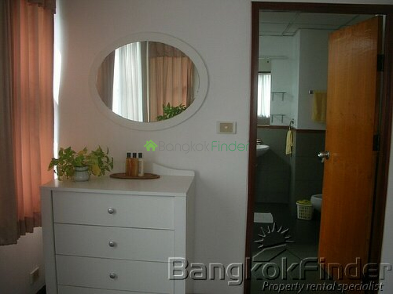 Sukhumvit-Phrom Phong, Phrom Phong, Phrom Phong, Thailand, 2 Bedroom Bedrooms, 0 ,2 BathroomBathrooms,Condo,For Rent,Piranohn Home,Sukhumvit-Phrom Phong,2841