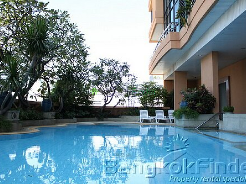 Ploenchit-Chidlom, Ploenchit, Ploenchit-Chidlom, Thailand, 2 Bedroom Bedrooms, 0 ,2 BathroomBathrooms,Condo,For Rent,Baan Navarang,Ploenchit-Chidlom,2876
