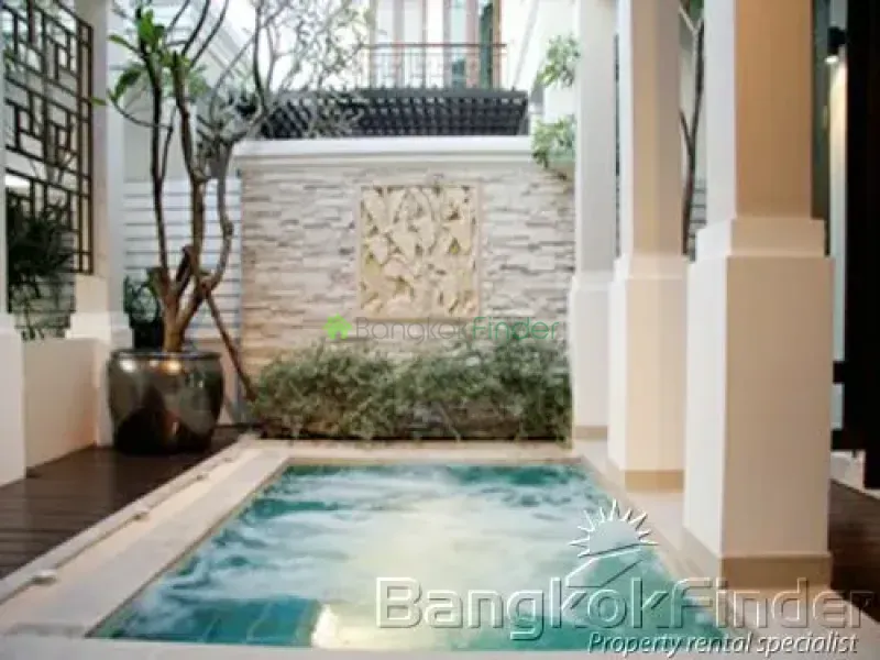 Phaholyothin, Phaholyothin, Phaholyothin, Thailand, 4 Bedroom Bedrooms, 0 ,4 BathroomBathrooms,House,For Rent,Phaholyothin,3502