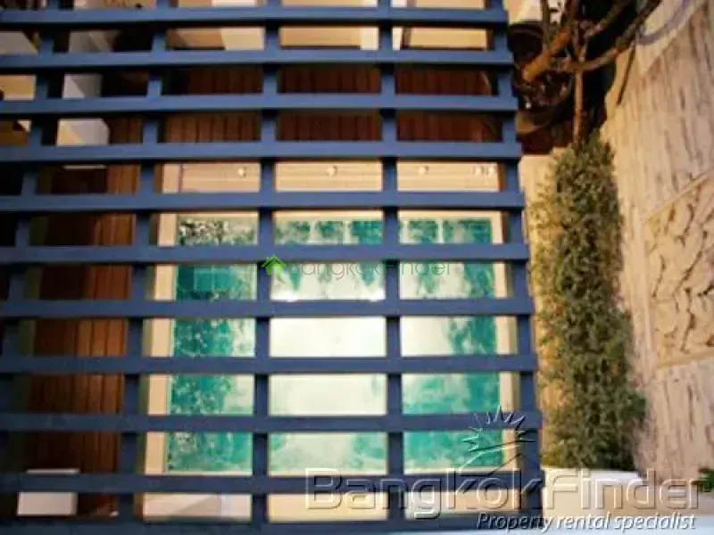 Phaholyothin, Phaholyothin, Phaholyothin, Thailand, 4 Bedroom Bedrooms, 0 ,4 BathroomBathrooms,House,For Rent,Phaholyothin,3502