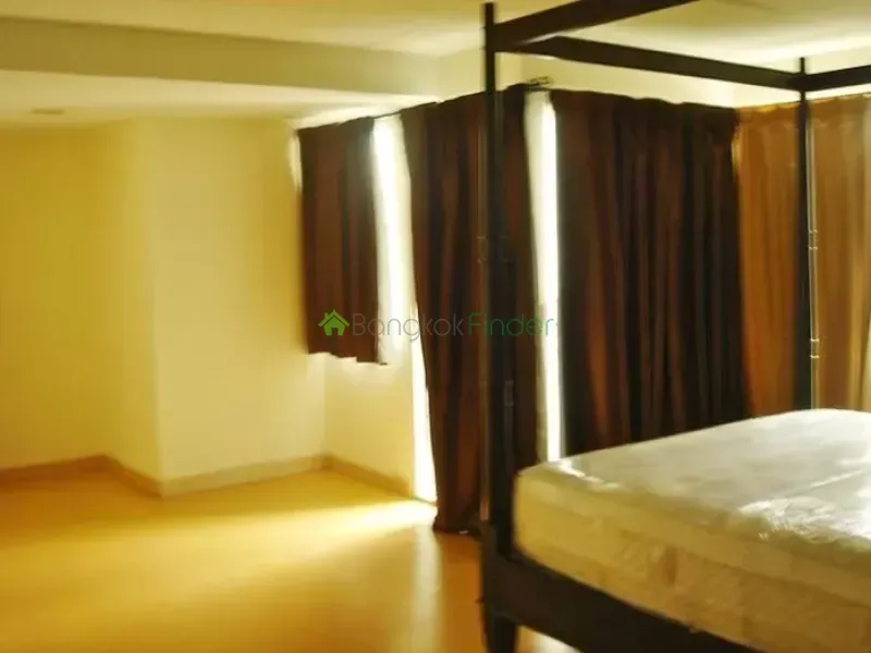 Phrom Phong, Phrom Phong, Phrom Phong, Thailand, 3 Bedroom Bedrooms, 0 ,5 BathroomBathrooms,Condo,For Rent,Turnberry,Phrom Phong,3798