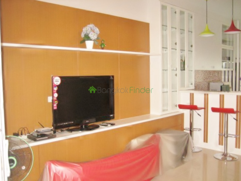 Ladprao, Ladprao, Lat Phrao, Thailand, 3 Bedroom Bedrooms, 0 ,3 BathroomBathrooms,Town House,For Rent,Ladprao,3800