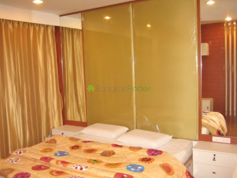 Ladprao, Ladprao, Lat Phrao, Thailand, 3 Bedroom Bedrooms, 0 ,3 BathroomBathrooms,Town House,For Rent,Ladprao,3800