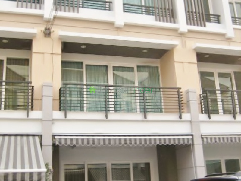 Ladprao, Ladprao, Lat Phrao, Thailand, 3 Bedroom Bedrooms, 0 ,3 BathroomBathrooms,Town House,For Rent,Ladprao,3800