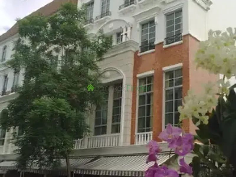Sathorn, Sathorn, Sathon, Thailand, 3 Bedroom Bedrooms, 0 ,5 BathroomBathrooms,Town House,For Rent,Sathorn,3835