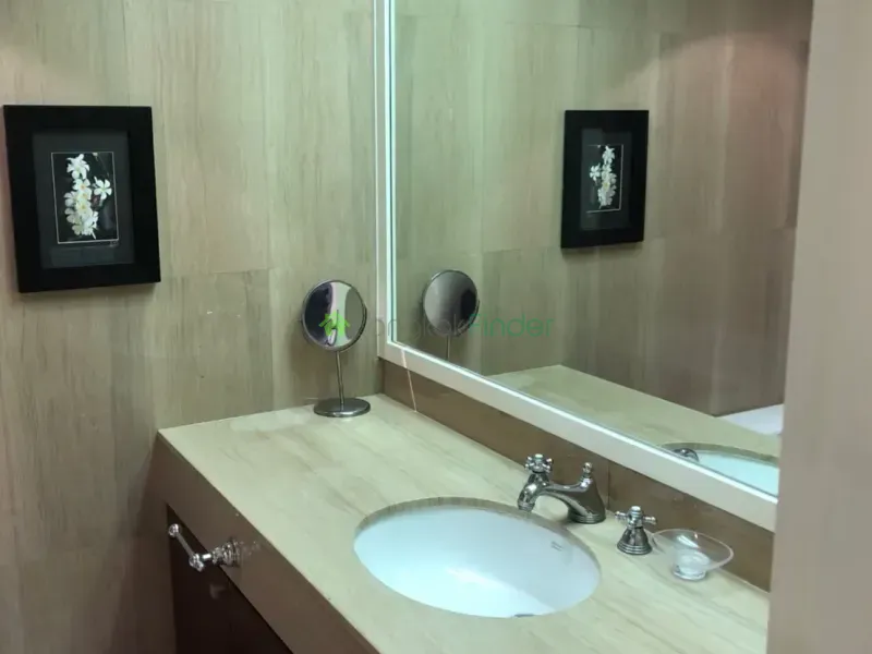 Lang Suan, Ploenchit, Ploenchit-Chidlom, Thailand, 1 Bedroom Bedrooms, 0 ,1 BathroomBathrooms,Condo,For Rent,Langsuan Ville,Lang Suan,3848